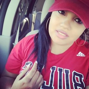 Meet your Posher, Karissa